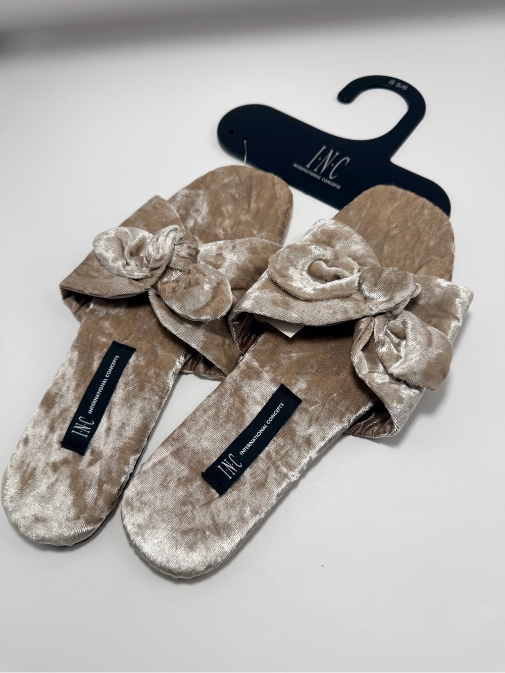 INC Crushed Velvet Bow Slide Slippers Champagne S 5-6 NWT